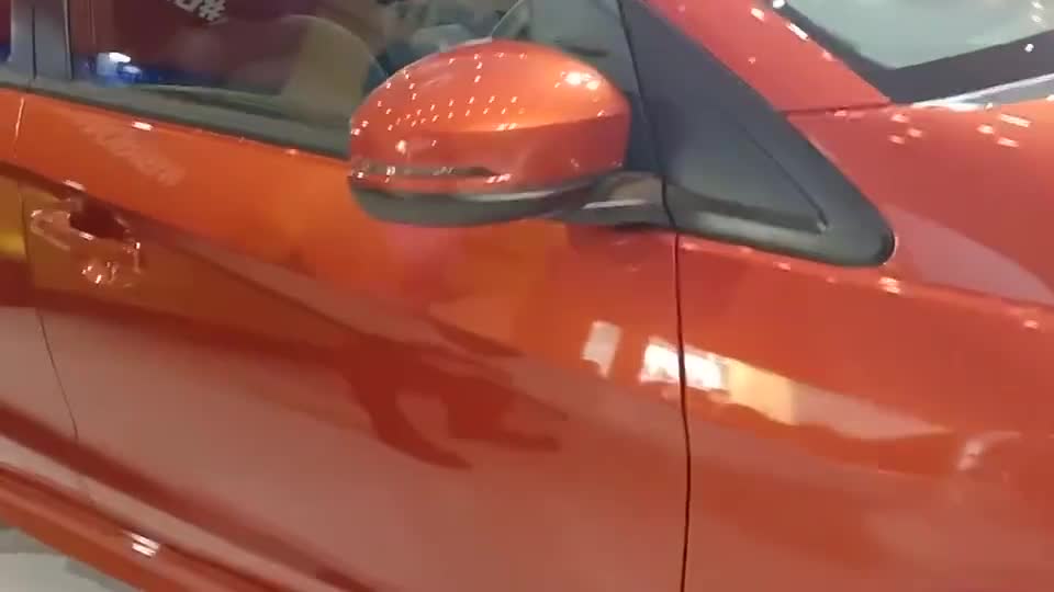 小巧玲珑新款本田小车？外观看着就赏析悦目，这是青春的号召