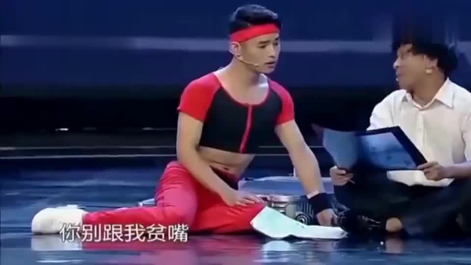 宋小宝自带pos机碰瓷没想到遇到的是健美教练文松,这