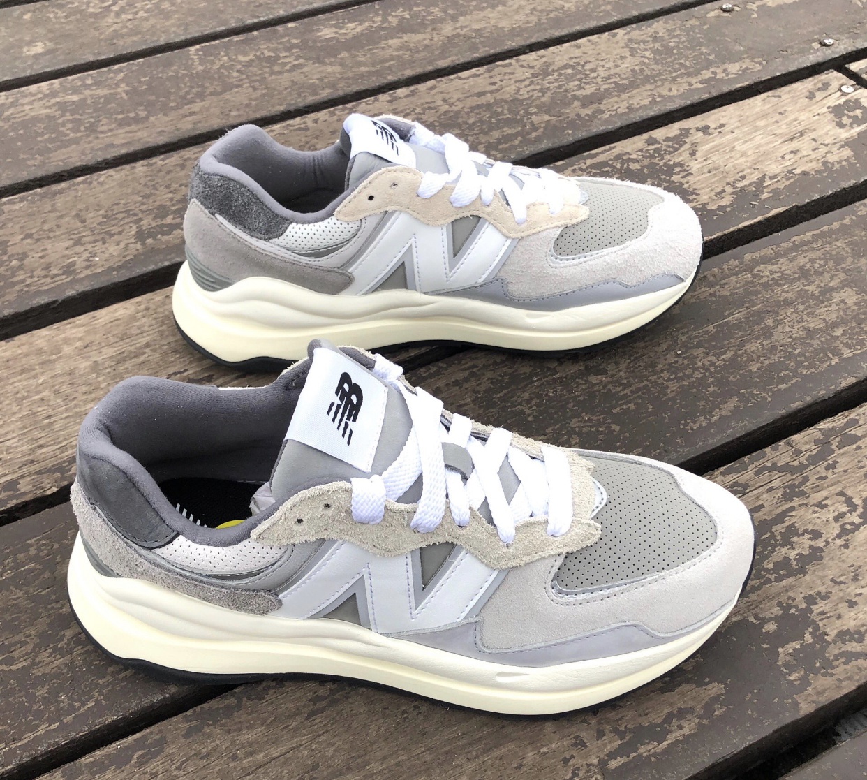 new balance运动鞋,newbalance鞋码 又一现象级newbalance?5740开箱|鞋身|牛皮革|材质_新浪新闻