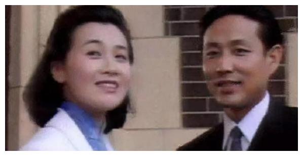 她刚拿影后就查出癌症,为生子拒绝化疗离世,陈道明在其葬礼大哭休闲区蓝鸢梦想 - Www.slyday.coM 她刚拿影后就查出癌症,为生子拒绝化疗离世,陈道明在其葬礼大哭休闲区蓝鸢梦想 - Www.slyday.coM