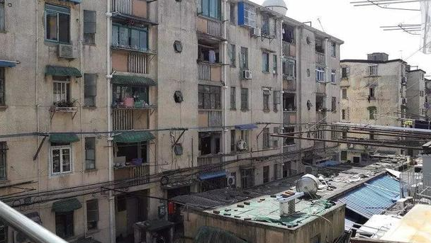 中国人爱买房，但这三种房不能买，只因不适合居住