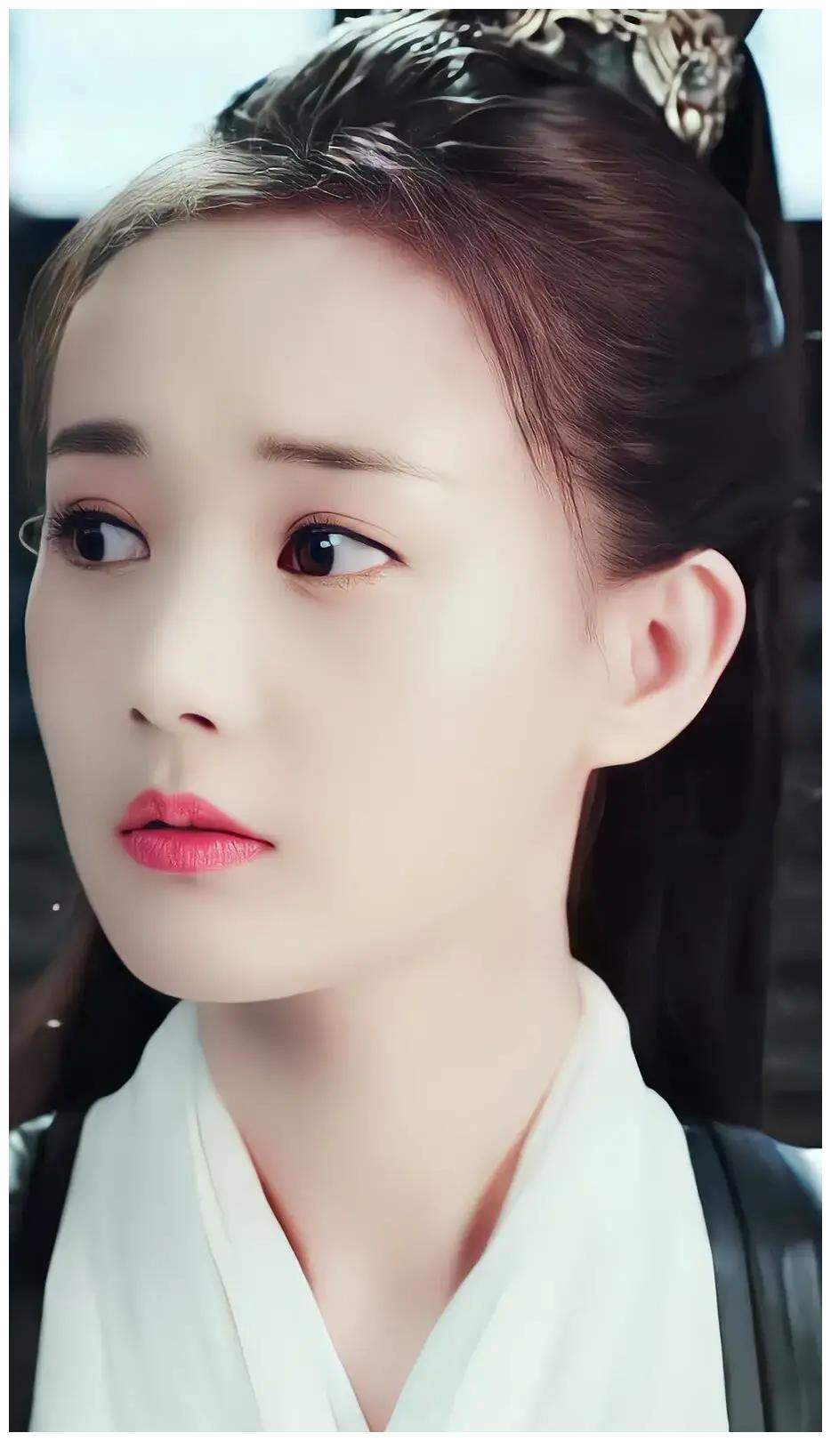 李一桐古装真美媚者无疆中的她柔情似水一笑嫣然