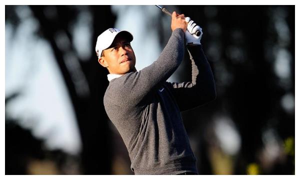 伍兹一周前在洛杉矶因严重车祸住院接受手术,引起体育界的强烈关休闲区蓝鸢梦想 - Www.slyday.coM 伍兹一周前在洛杉矶因严重车祸住院接受手术,引起体育界的强烈关休闲区蓝鸢梦想 - Www.slyday.coM