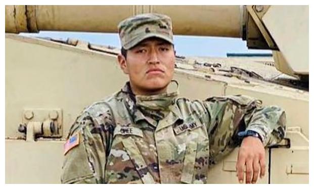 发生了什么?美军基地28名士兵接连死亡,白宫秘密锁定最大嫌疑人休闲区蓝鸢梦想 - Www.slyday.coM 发生了什么?美军基地28名士兵接连死亡,白宫秘密锁定最大嫌疑人休闲区蓝鸢梦想 - Www.slyday.coM