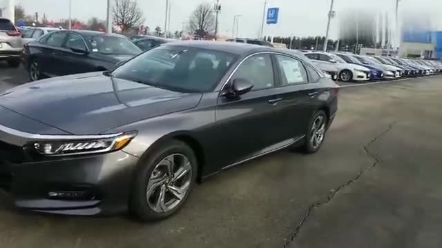 本田雅阁2.0T版的详细实拍，全方位高清展示