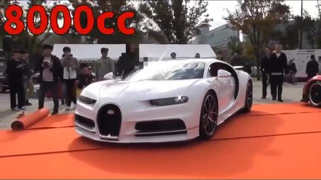 东京超级跑车车展，白色的布加迪亮相