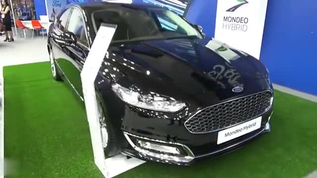 车展实拍全新福特蒙迪欧细节，你觉得这台车怎么样？