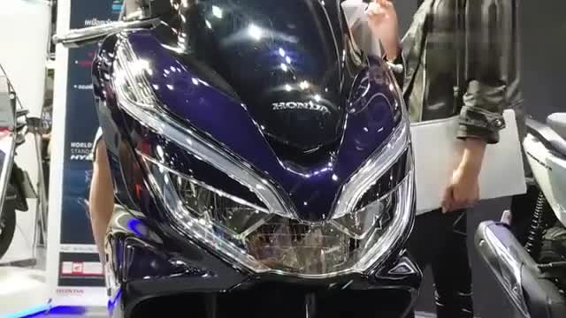 踏板车也玩混动,实拍本田PCX混动