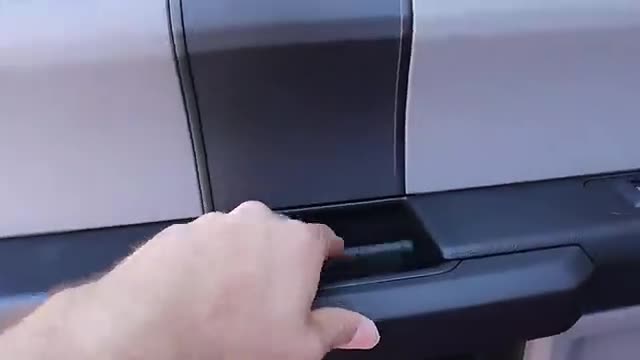 2020款福特F-150STX，后排空间实拍