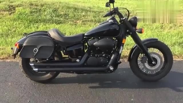 实拍本田沙都750,声浪不输哈雷！