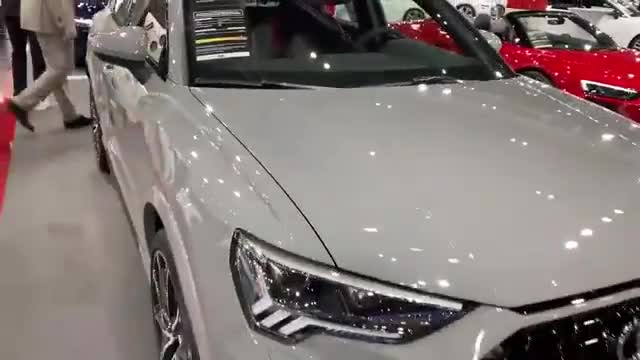 奥迪RSQ3Sportback，海外车展深度