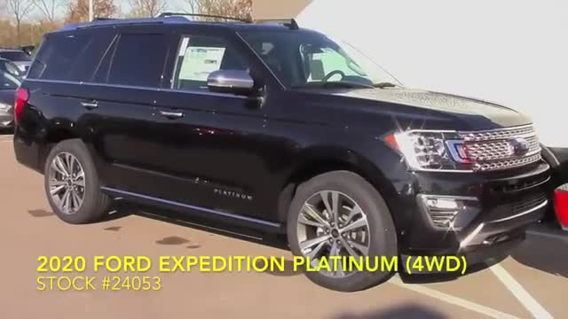 2020款福特征服者4WD，打开第三排座