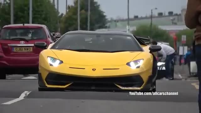 豪华超跑海外实拍欣赏强势的尾