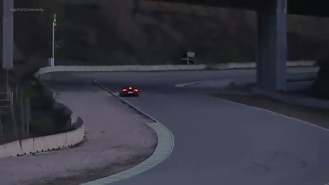 迈凯伦765LT国外实拍展示，性能给