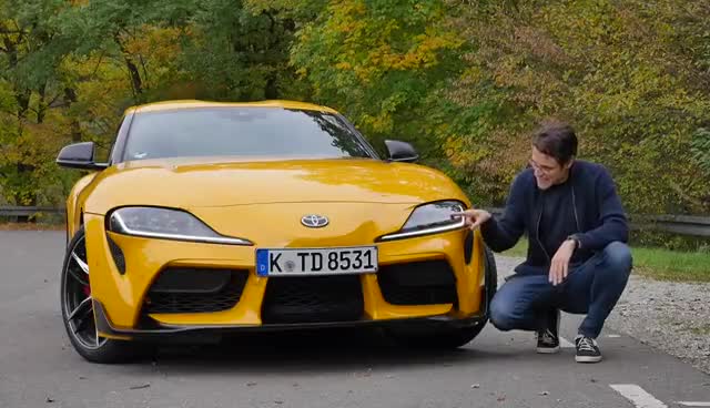 全新丰田Supra动感犀利的车前脸设