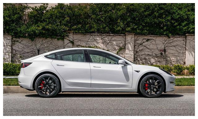 特斯拉model3选配轮毂,特斯拉model3轮毂 改车从轮毂开始,特斯拉model3改装19寸fa06旋压轮毂