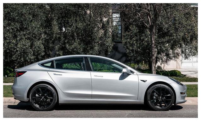 改车从轮毂开始,特斯拉model3改装19寸fa06旋压轮毂