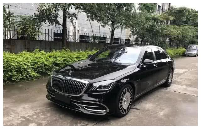 2020款迈巴赫s680图片,2021款迈巴赫s680图片 2020款"迈巴赫s680"进港实拍,气质出众,内饰比肩头等舱!