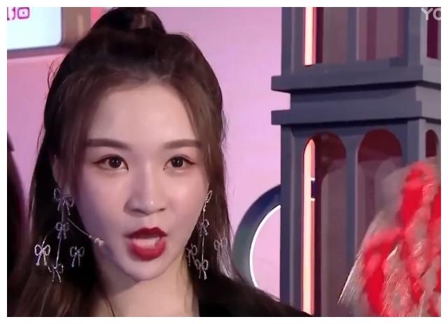 怎么戳美瞳,戴美瞳的技巧