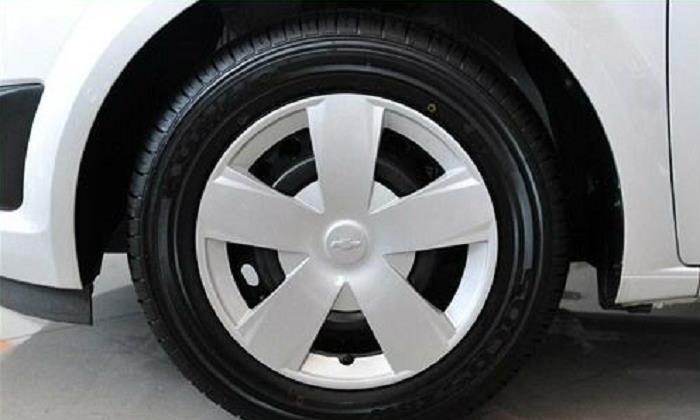 关于汽车轮胎的小知识