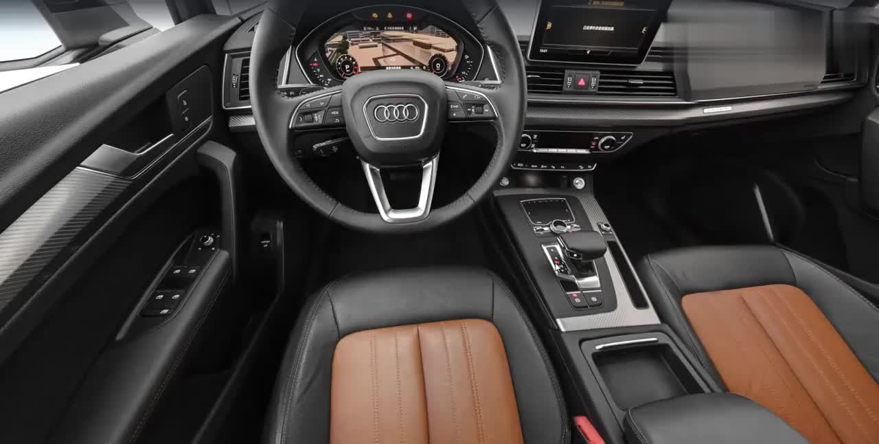 实拍奥迪Q5L尊享时尚型，看了内饰后，它和宝马X3你选哪款