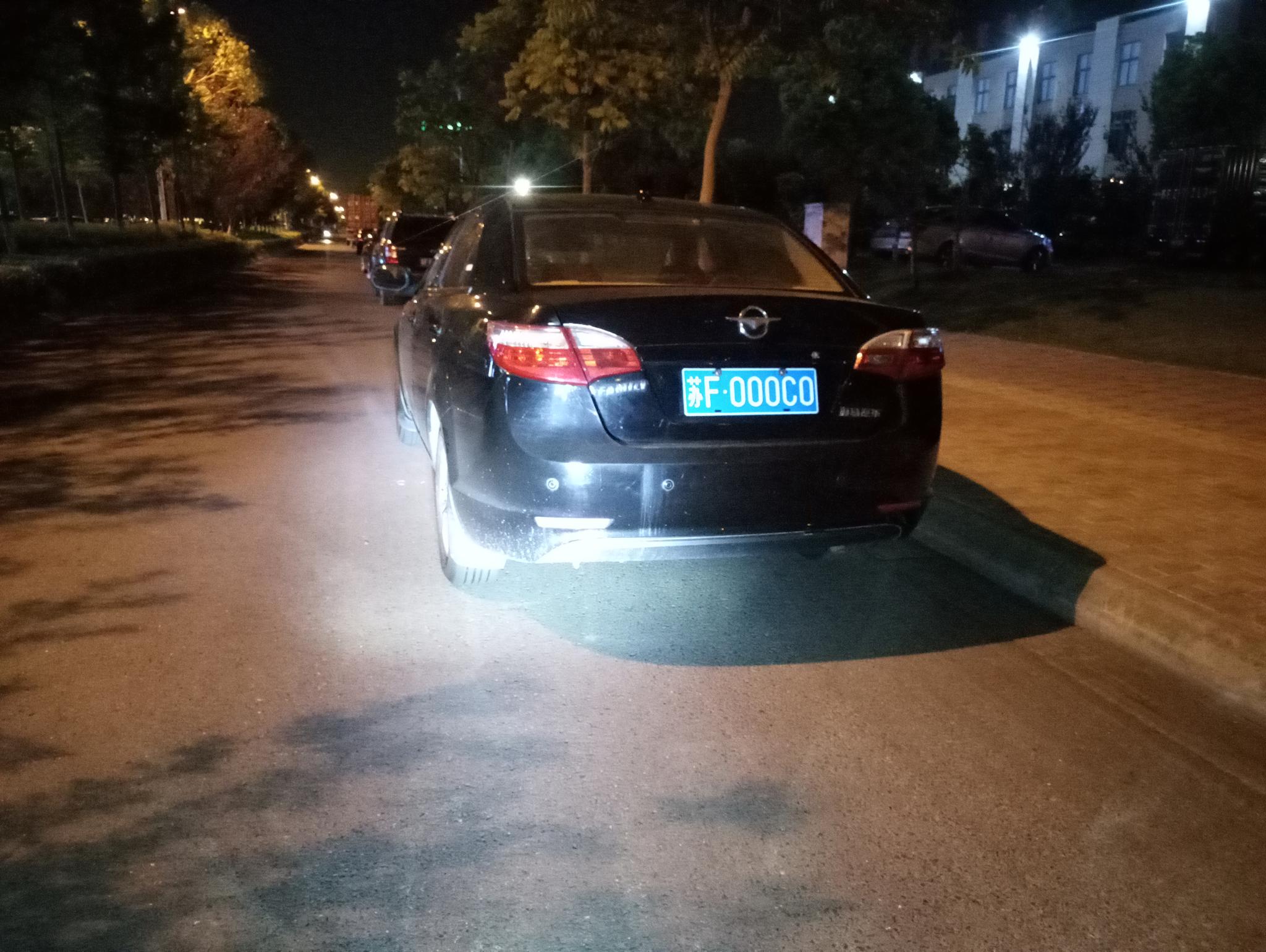 南通星湖大道实拍车牌靓号