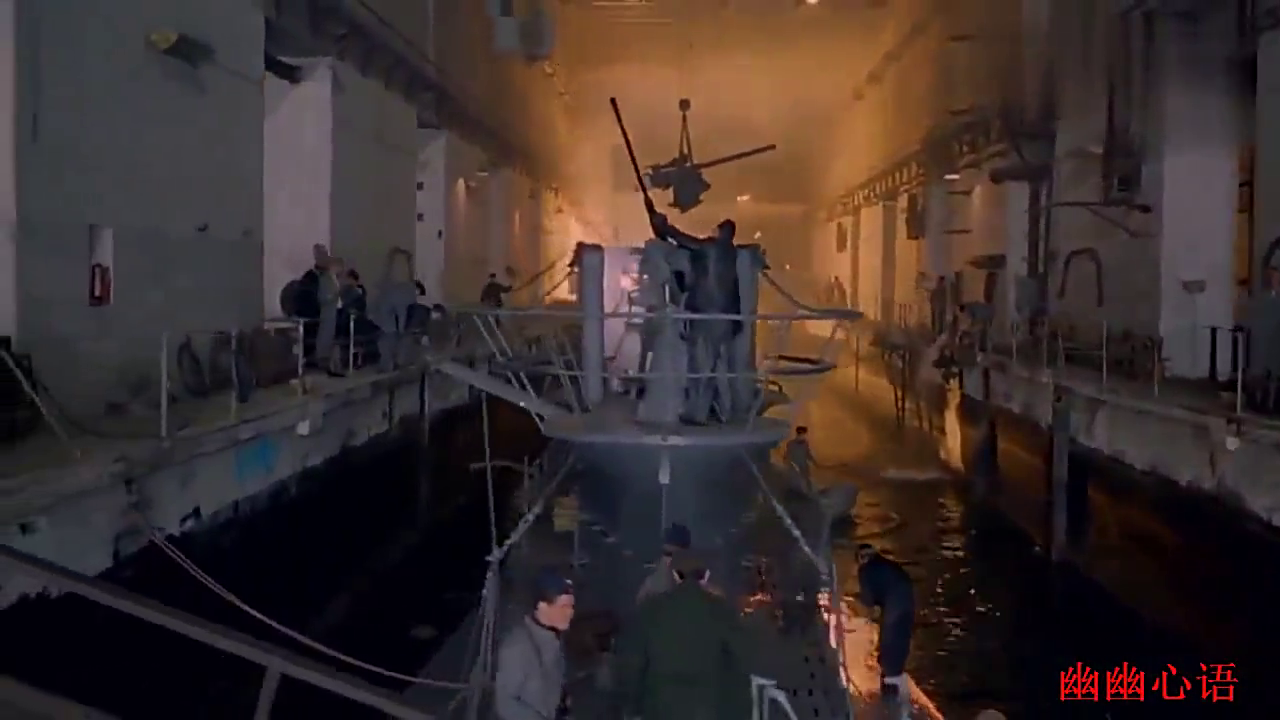 电影片段:1981年的德国二战潜艇大片,场面真实,重磅