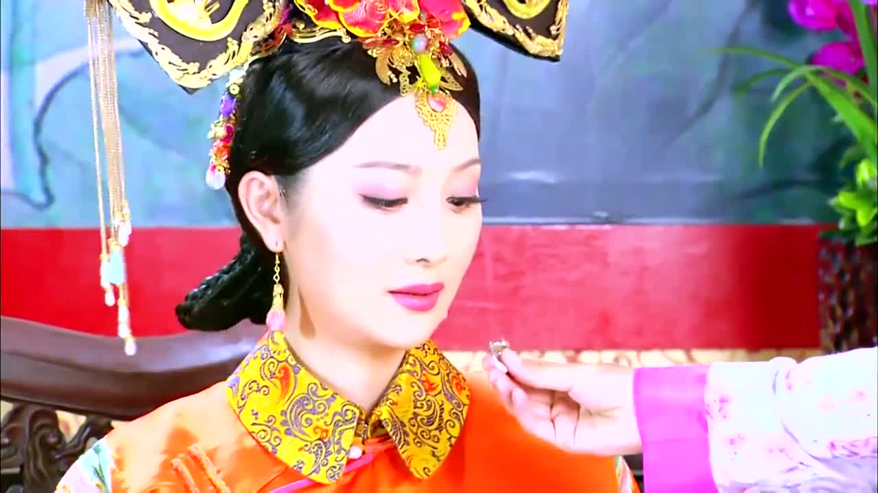 钱塘传奇:皇后看了小姑娘的戒指,便得知了她是谁的女儿