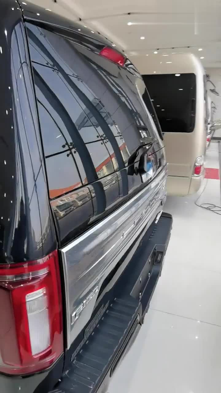 国六福特勇猛者大型SUV无报废年限，全地形越野商务车，可进城