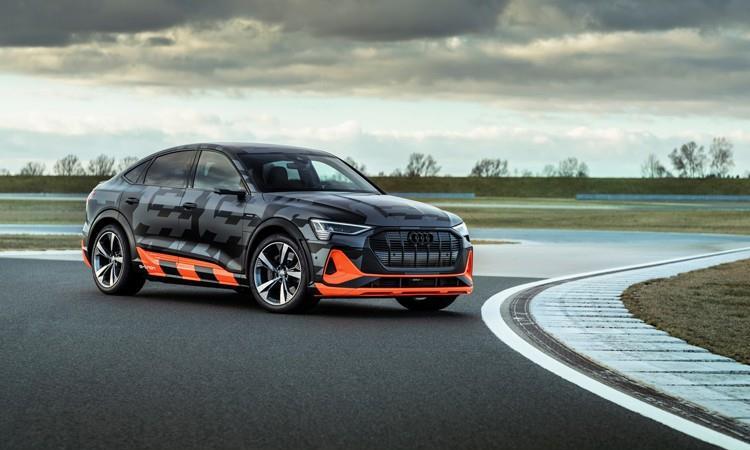 燃油性能车没活路了！奥迪e-tronS仅4.5秒“破百”