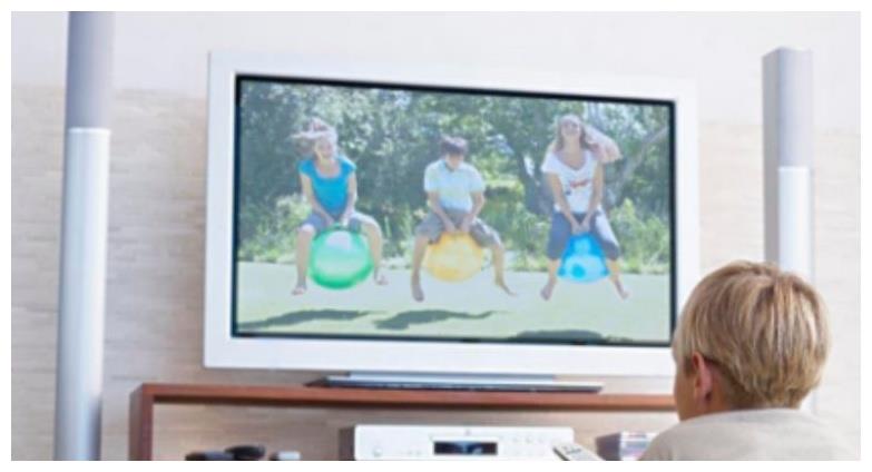 怎样快速打开电视机 94a7-kcaeqzx0770005.jpg