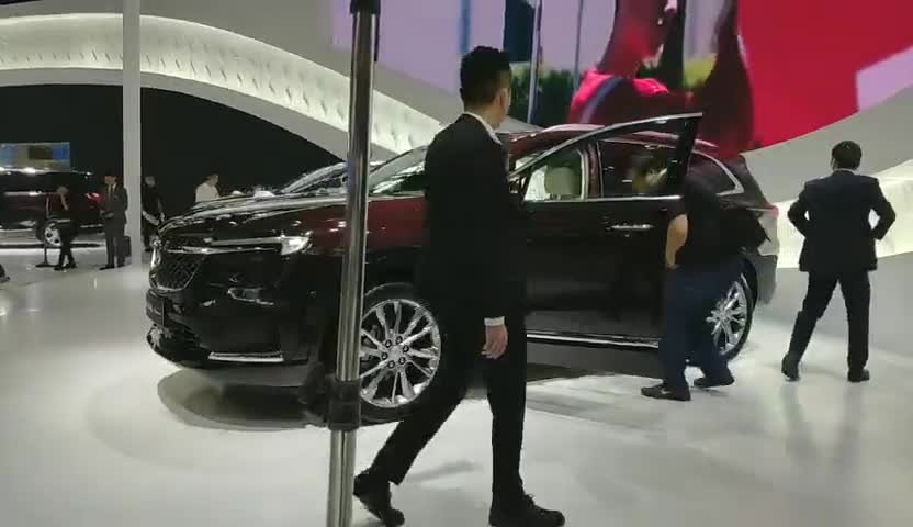 实至名归的旗舰！别克昂科旗广州车展现场实拍！