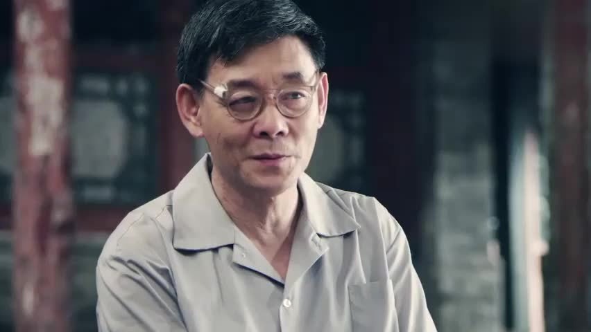 情满四合院:许大茂当干部了,要治傻柱,三大爷也这么说