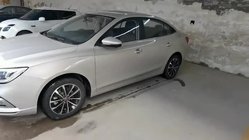 荣威i5外观怎么样？车主实拍值得一看