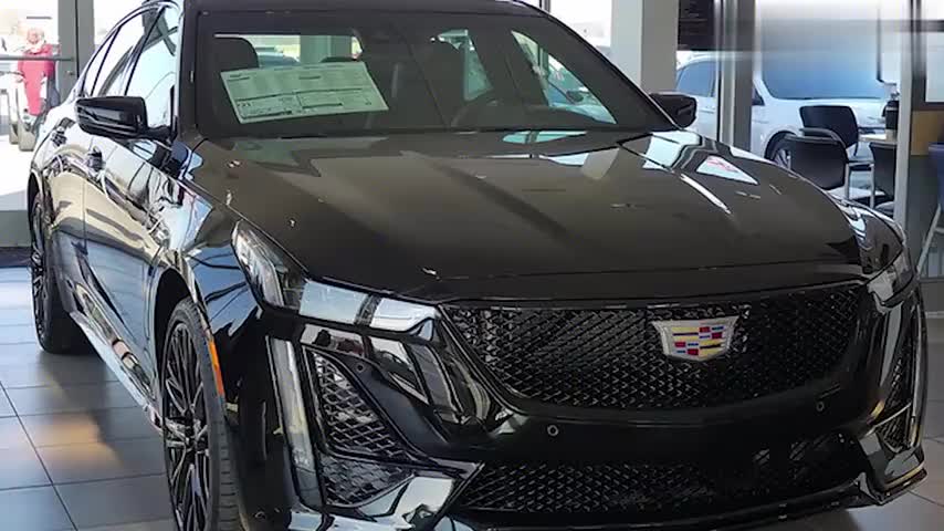 凯迪拉克CT5-V到店实拍！搭3.0T双增压，配四出矩形排气动力大涨