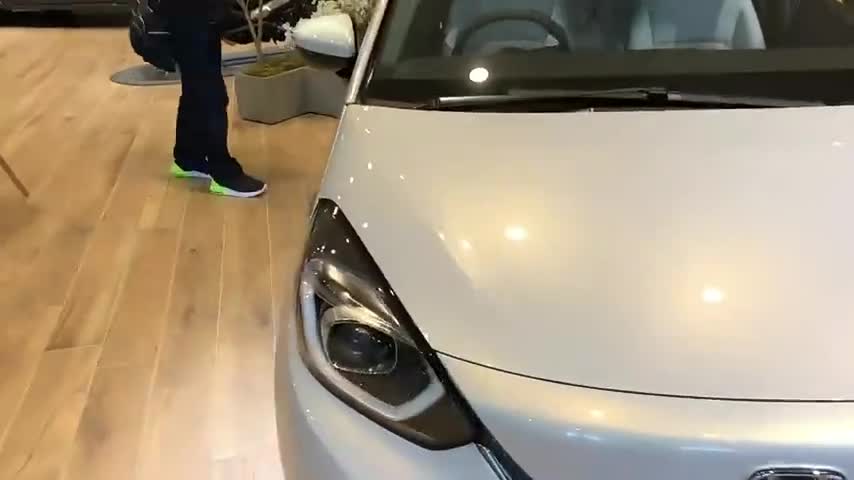 2020款本田飞度HOME到店实拍，颜值爆表，空间大，适合家用！