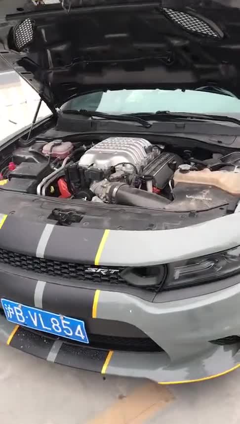 机械增压和涡轮增压有啥区别？踩下油门就知道啥叫性能车！