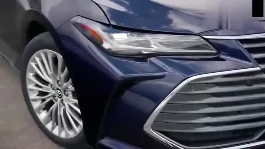 2021款全新丰田亚洲龙到店实拍