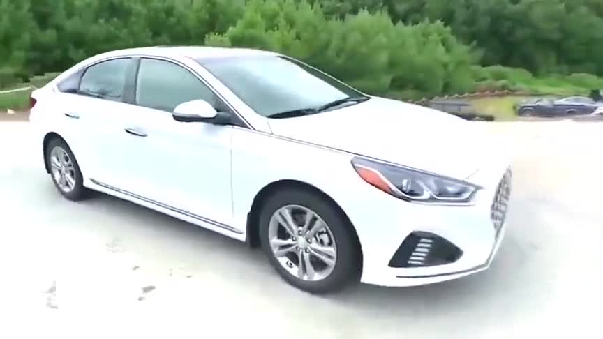 现代索纳塔到货，外观和内饰高清实拍