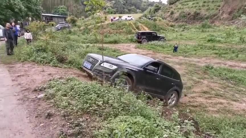 实拍：你买不起的奥迪，在别人手里就像玩具！