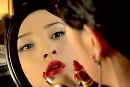 《半生缘》曼璐:为原生家庭付出的女儿,为何得不到善终?