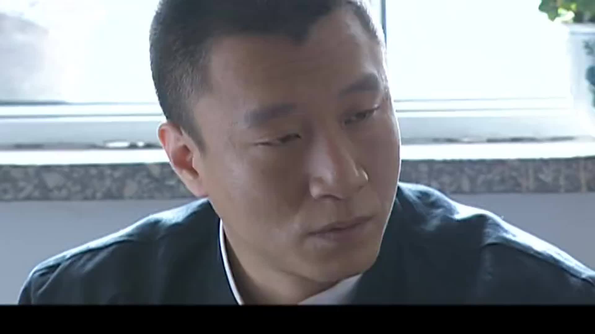 征服金宝担心父亲刘华强竟早就寄了十万难怪小弟肯为他卖命