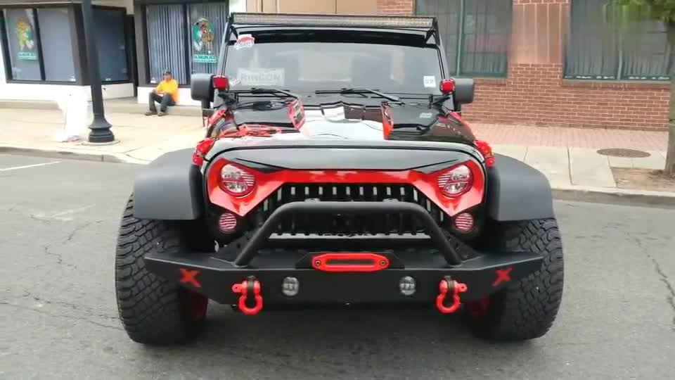 都挺酷！改成这样还舍得越野么？实拍三辆改装JEEP牧马人