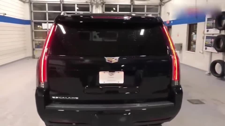 2020款凯迪拉克凯雷德入库实拍