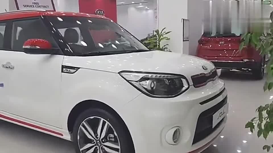 起亚新款“秀尔”到店实拍，盒子造型，个性十足