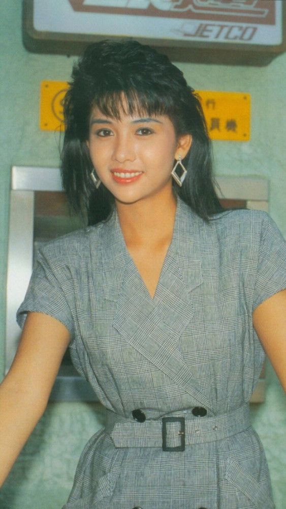 90年代邱淑贞的复古港风发型她的美至今也模仿不来
