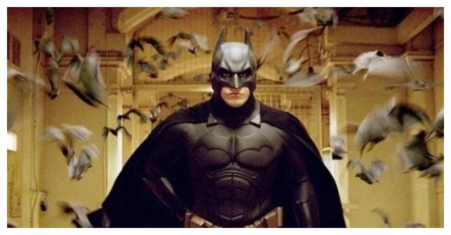 蝙蝠侠黑暗骑士电影里面叫什么 76cf-kkmphpt1278155.jpg