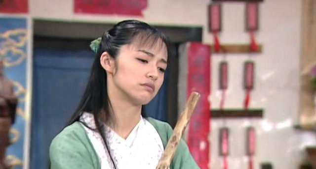 袁泉赵薇再上热搜:有野心的女人,都是狠角色