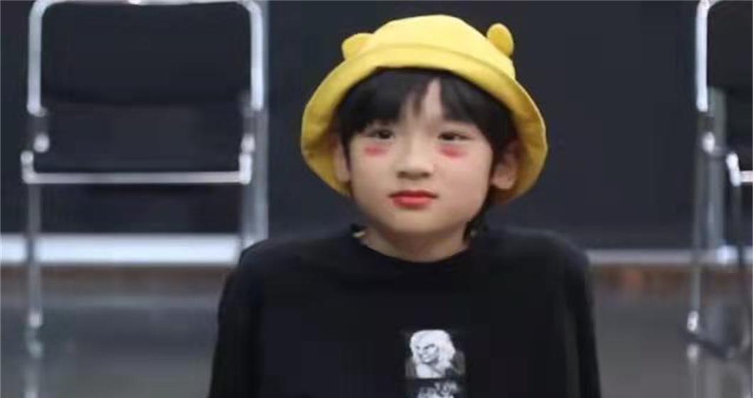tf三团张峻豪是哪里人