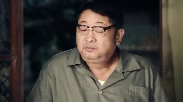 情满四合院:二大爷踹门就进,徐大茂怂了
